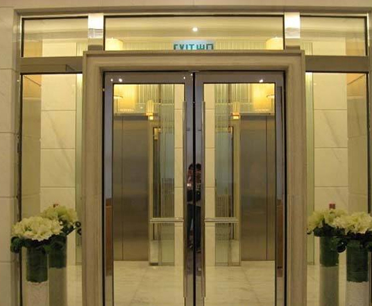 防火玻璃門(mén)價(jià)格